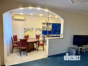 2-к квартира, вторичка, 70м2, 11/11 этаж