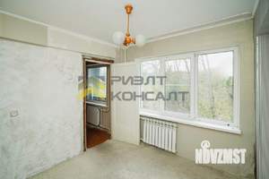 4-к квартира, вторичка, 58м2, 2/5 этаж