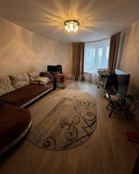 2-к квартира, вторичка, 70м2, 7/9 этаж