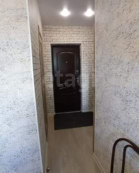 2-к квартира, вторичка, 38м2, 1/5 этаж