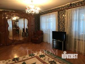 5-к квартира, вторичка, 222м2, 3/7 этаж