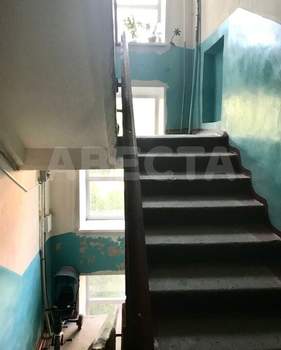 2-к квартира, вторичка, 42м2, 3/5 этаж