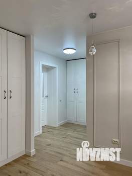 3-к квартира, вторичка, 58м2, 2/5 этаж