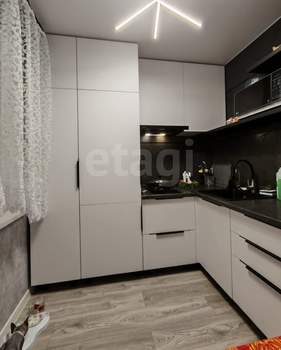 3-к квартира, вторичка, 59м2, 5/5 этаж