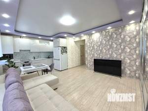 2-к квартира, вторичка, 54м2, 10/18 этаж