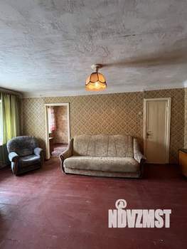 2-к квартира, вторичка, 42м2, 1/5 этаж