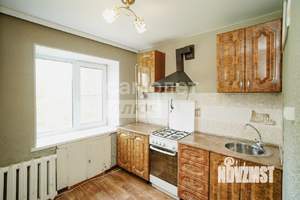 2-к квартира, вторичка, 42м2, 4/4 этаж