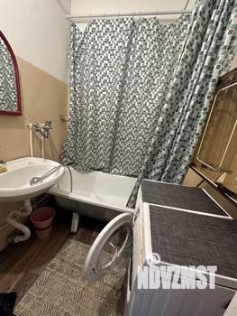 Студия квартира, вторичка, 33м2, 1/13 этаж