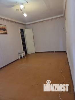2-к квартира, вторичка, 42м2, 5/5 этаж