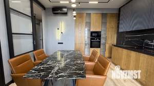 3-к квартира, вторичка, 120м2, 12/17 этаж