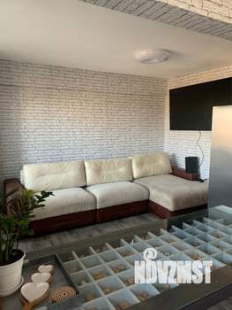 3-к квартира, вторичка, 60м2, 5/5 этаж