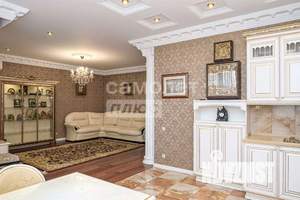 3-к квартира, вторичка, 110м2, 3/3 этаж