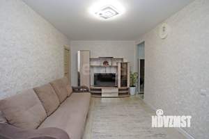 2-к квартира, вторичка, 42м2, 3/5 этаж