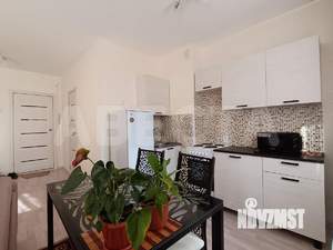 Студия квартира, вторичка, 33м2, 4/10 этаж