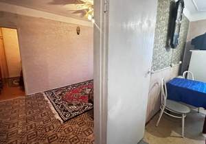 2-к квартира, вторичка, 46м2, 1/5 этаж