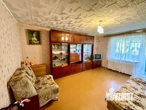 2-к квартира, вторичка, 47м2, 1/5 этаж