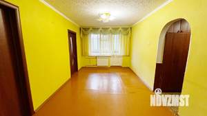 4-к квартира, вторичка, 61м2, 1/9 этаж
