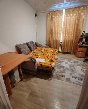 3-к квартира, вторичка, 64м2, 1/3 этаж