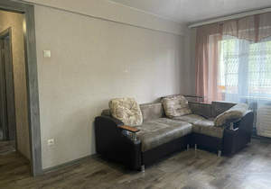 4-к квартира, вторичка, 60м2, 3/5 этаж