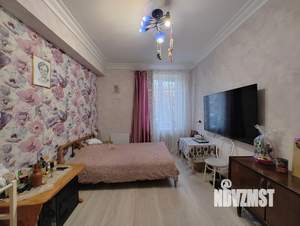 3-к квартира, вторичка, 72м2, 1/4 этаж