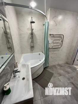 2-к квартира, вторичка, 65м2, 5/17 этаж