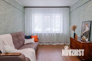 2-к квартира, вторичка, 45м2, 1/5 этаж