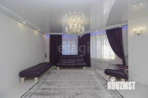 4-к квартира, вторичка, 140м2, 3/9 этаж