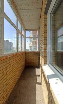 Студия квартира, вторичка, 145м2, 3/7 этаж