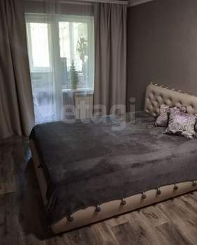 3-к квартира, вторичка, 64м2, 1/10 этаж