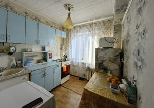 2-к квартира, вторичка, 42м2, 1/5 этаж