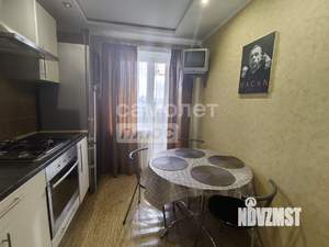 2-к квартира, вторичка, 54м2, 1/9 этаж
