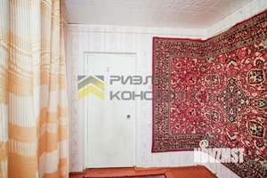 2-к квартира, вторичка, 37м2, 1/5 этаж