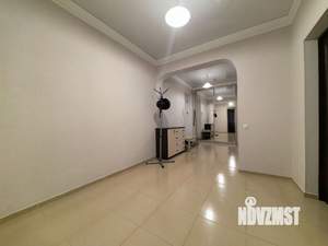 2-к квартира, вторичка, 72м2, 1/3 этаж