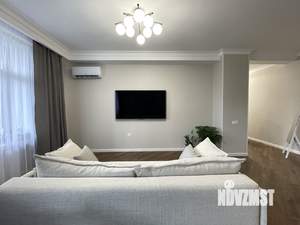 2-к квартира, вторичка, 60м2, 2/5 этаж