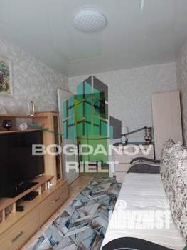 2-к квартира, вторичка, 43м2, 3/5 этаж