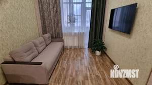 2-к квартира, вторичка, 63м2, 10/17 этаж