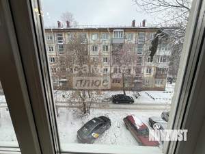 2-к квартира, вторичка, 42м2, 3/5 этаж