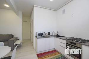 2-к квартира, вторичка, 63м2, 2/2 этаж