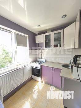 2-к квартира, вторичка, 48м2, 3/5 этаж
