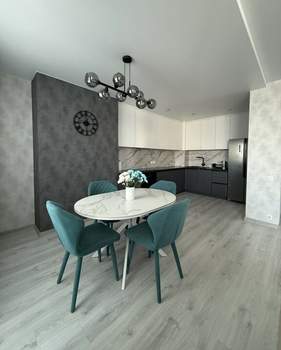 3-к квартира, вторичка, 107м2, 16/17 этаж