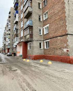 2-к квартира, вторичка, 52м2, 8/9 этаж