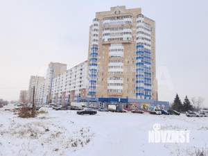 3-к квартира, вторичка, 63м2, 1/10 этаж