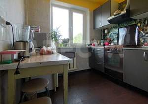 3-к квартира, вторичка, 58м2, 5/5 этаж