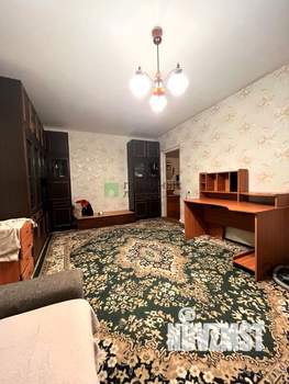 2-к квартира, вторичка, 53м2, 1/5 этаж