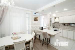 3-к квартира, вторичка, 90м2, 10/14 этаж