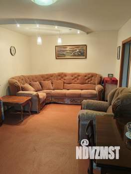 2-к квартира, вторичка, 73м2, 1/8 этаж