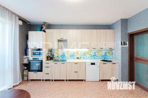 2-к квартира, вторичка, 72м2, 9/10 этаж