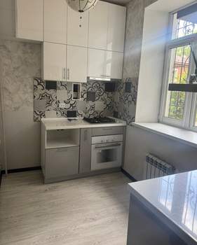 2-к квартира, вторичка, 50м2, 1/2 этаж