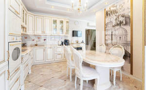 2-к квартира, вторичка, 103м2, 3/5 этаж