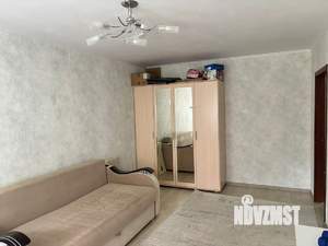 2-к квартира, вторичка, 52м2, 1/10 этаж